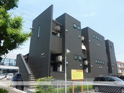 Ｈａｕｓ　Ｒｕｈｅ　高畑[1R/18.17m2]の外観1