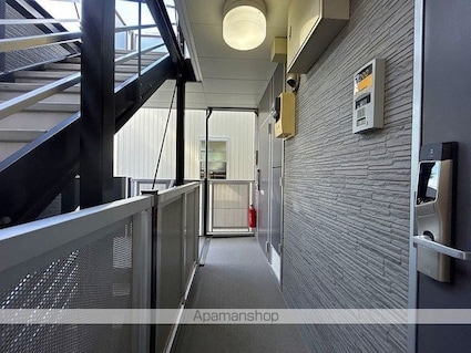 レオパレスルミエール　駒場東大[1K/20.28m2]の共用部3