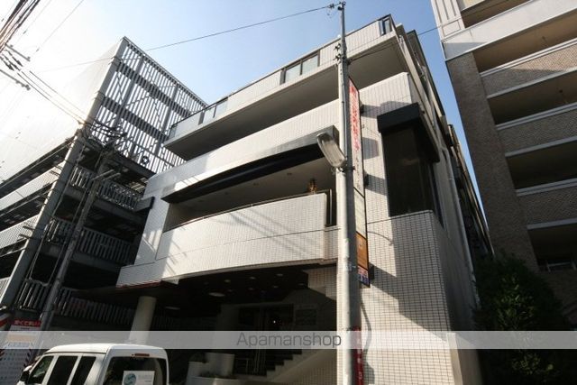サンロイヤル池田駅前の外観写真