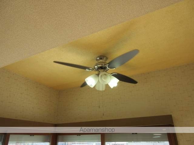 千葉都町マンションの内装写真