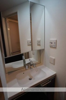 ＡＸＡＳレジデンス外苑[1K/25.65m2]の洗面所