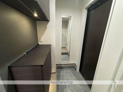 Ｃｏｍｏｄｏ．ＴＴ[1LDK/44.45m2]の玄関