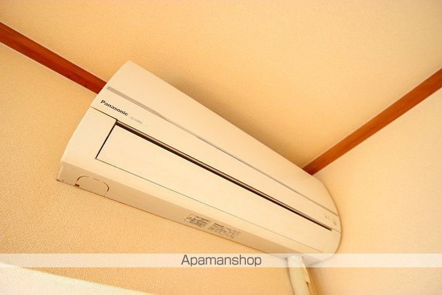 センターアイランドの内装写真