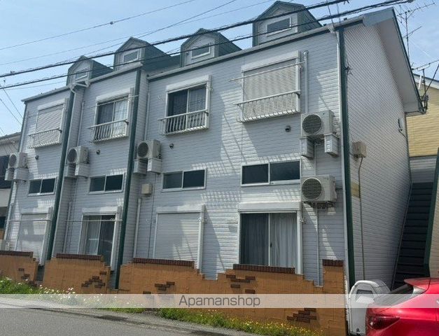 ロッシェル若松3号棟の外観写真