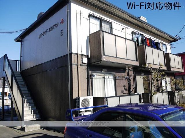 リバーサイドオオバヤシE棟の外観写真