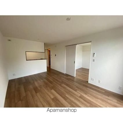 メゾンＫ[1LDK/40.36m2]のリビング・居間1