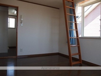 グランモア港ヶ丘２Ｄ棟[1K/24.8m2]のリビング・居間1