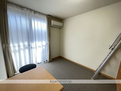 レオパレステルヌーラ彦根[1K/20.81m2]のリビング・居間1