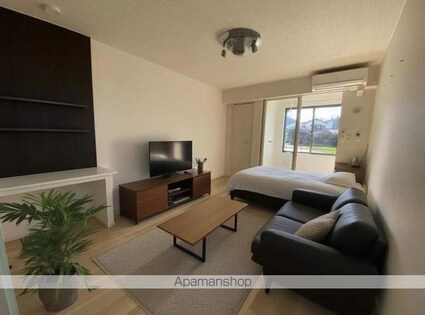 エスポワールＡ（六条町）[1K/35m2]のリビング・居間