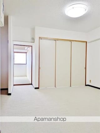 東京都新宿区大久保２丁目[3LDK/59.1m2]のリビング・居間