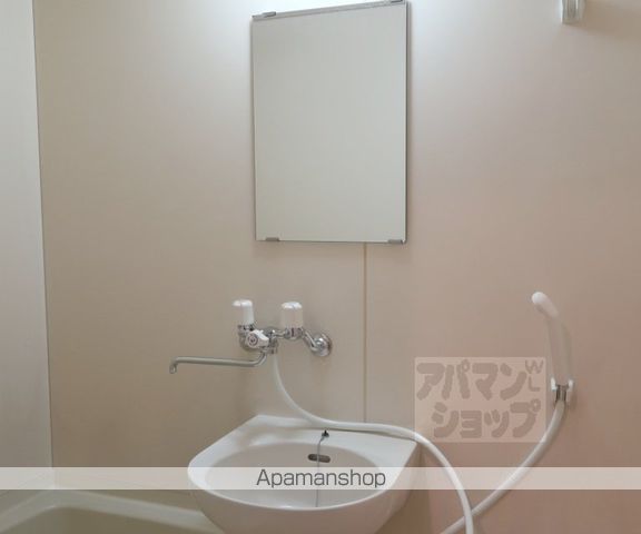 レジデンスタキザワの内装写真