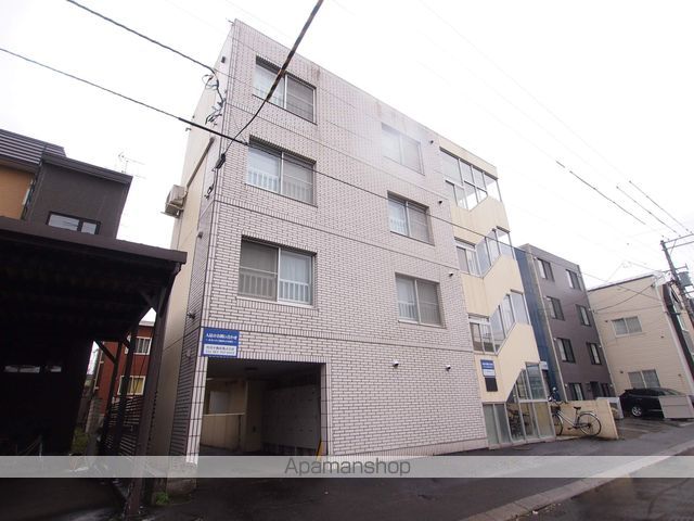 ビッグバーンズマンション南郷IIの外観写真