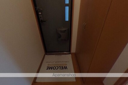 ディアコート札場　Ａ棟[3LDK/67.2m2]の玄関