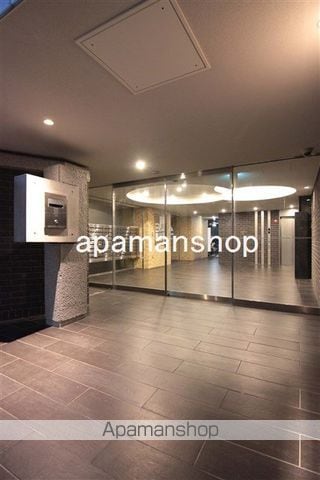 フォレステージュ北堀江の玄関写真