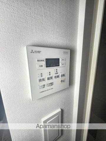 IWR大阪CREST TAPPの内装写真
