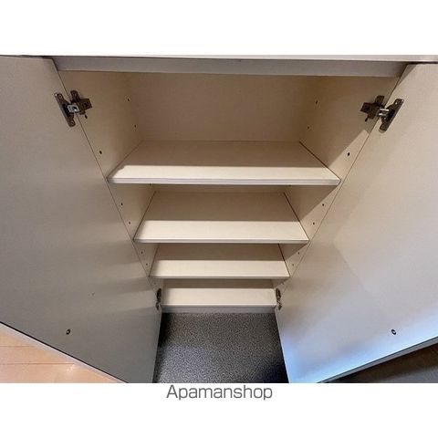メゾンヌーヴェルの内装写真