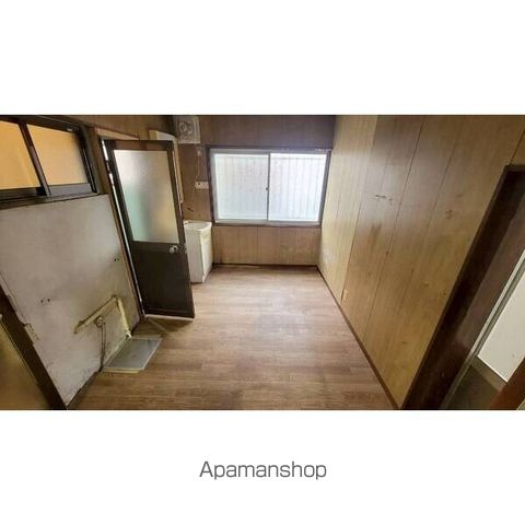 高柳5丁目貸家の内装写真