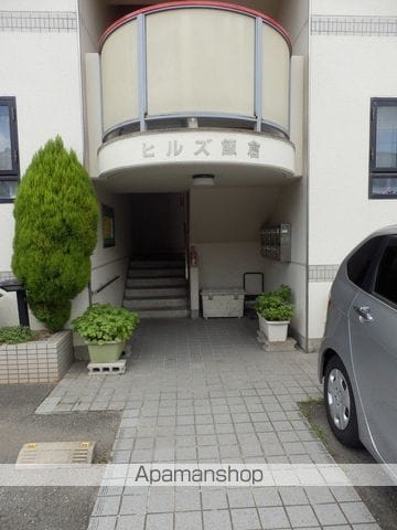 ヒルズ飯倉の玄関写真