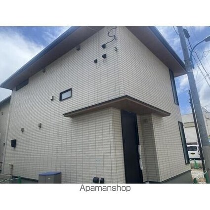 新宿区市谷山伏町戸建　Ａ棟[3LDK/93.57m2]のエントランス