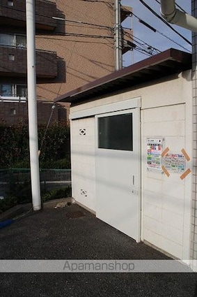 メゾン・ド・ゼフィール[3LDK/59.2m2]の共用部1