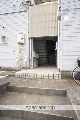 ヴィラはざまの玄関写真