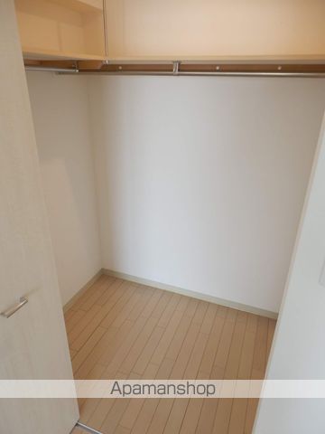 レジディア大通西の内装写真