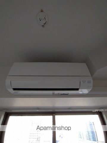 セレニテ本町東リアンの内装写真