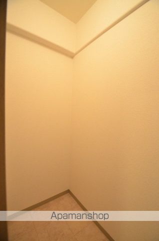 トレゾア西原の内装写真