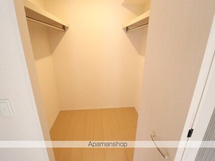 パークドオートム　Ａ[1LDK/40.97m2]の収納