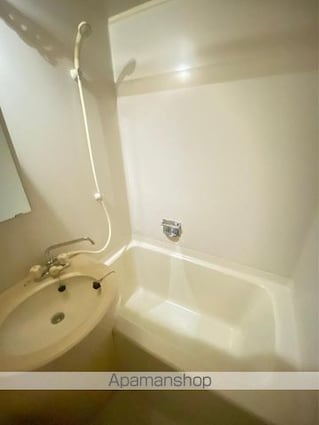 ダイアパレス南瓦町[1K/24.92m2]のバス