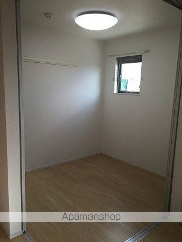ツヴァイ中川の内装写真