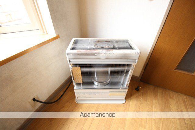 プラドール平和の内装写真