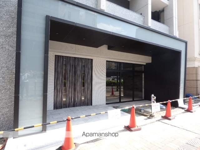LA DOUCEUR新大阪(旧S−RESIDENCE新大の玄関写真