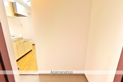 マーガレットパレス[1R/21.28m2]の玄関