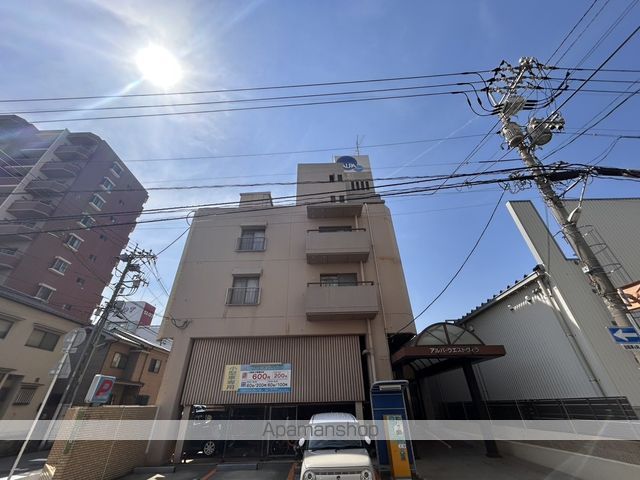 アルパウェストヴィラIIの外観写真