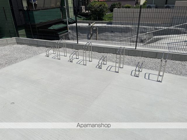 ハーミットクラブハウス横浜桜木町南の外観写真