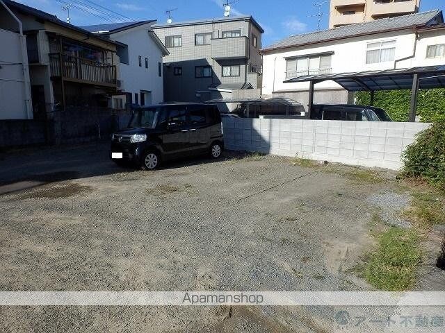 セレンディップ[1K/24m2]の駐車場1