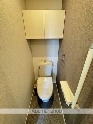 レガリア[1LDK/83.58m2]のトイレ