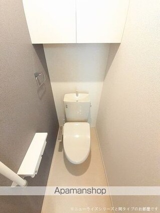 フェリース　Ｂ[2LDK/58.6m2]のトイレ