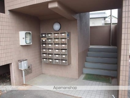 スペースアークヒル[1K/23.1m2]のエントランス1