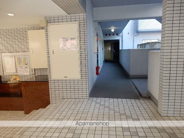 サーパス大供の内装写真
