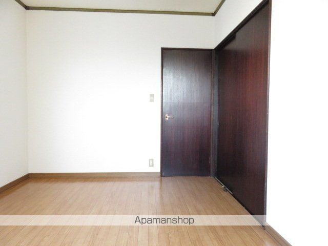 コーポワタナベIの玄関写真
