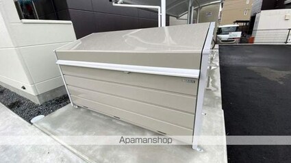 オンユアマーク[1LDK/44.61m2]の共用部1