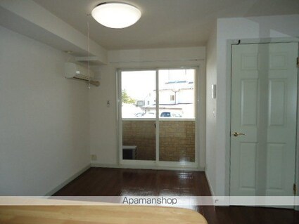 ヴィラ　エスポアール[1LDK/44.52m2]のリビング・居間