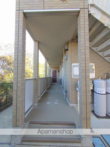 シャルマンの玄関写真