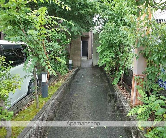 ノースビューヤサカの玄関写真