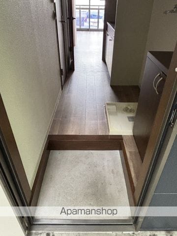 ルームサンコートの内装写真