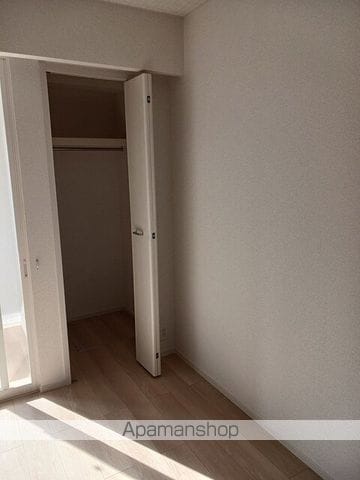 キーファー・リーフの内装写真