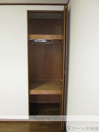 コンフォートブル山本[1K/26.4m2]の収納