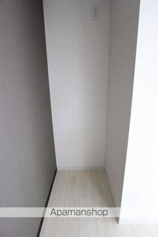 ラ グリシーヌの内装写真